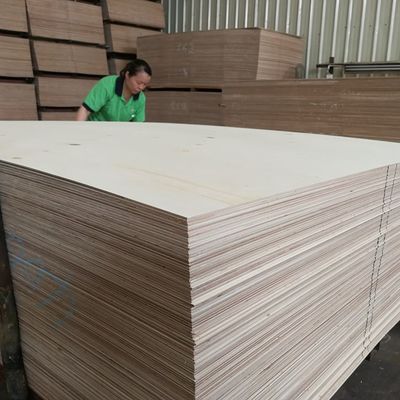 기본적 MDF / 판지 / 파티클 보드 기반을 둔 위원회 마코레 목재 베니어 2440x1220mm