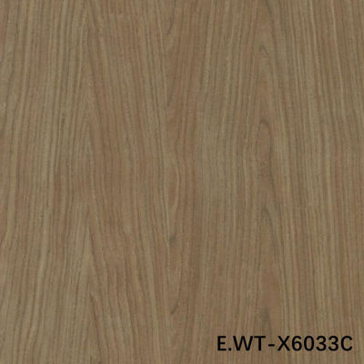 고품질 엔지니어링 목재 플레어 유럽 너트 E.WT-X6033C 크라운 컷 E0/E1 벽 패널 3100mm 중국 제조업체